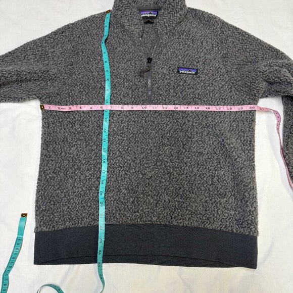 Patagonia Womens Woolyester™ Fleece Pullover Gray Size M Style 26950, EUC - Picture 6 of 11